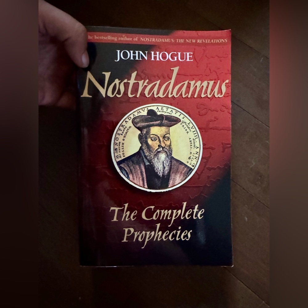 Nostradamus: The Complete Prophecies by - Red Cover